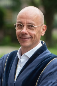 Trouwambtenaar Richard Sprokkereef 